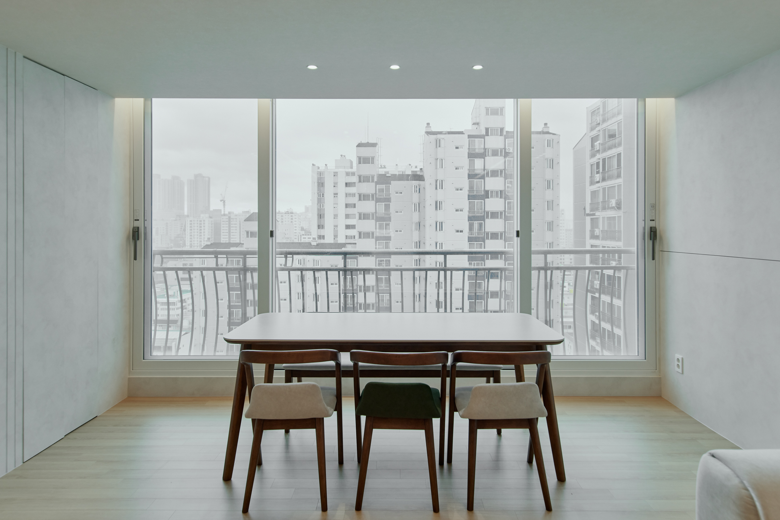 시공 이미지 썸네일